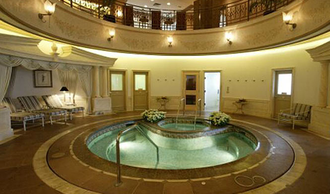 Indoor pool at the Spa Grande, Grand Wailea resort