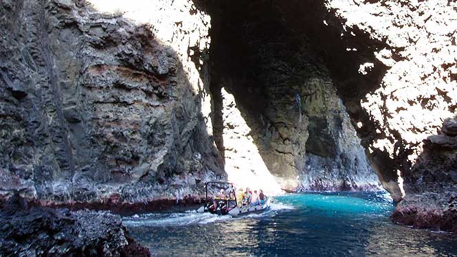 Raft up close in a Napali Coast sea cave