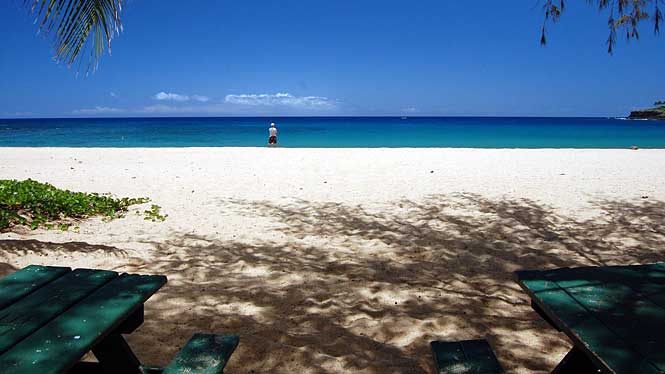 Hulopoe Beach